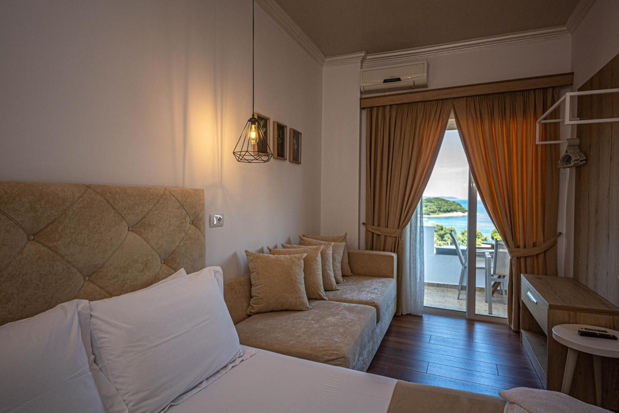 Hotel Murati Ksamil Exterior photo